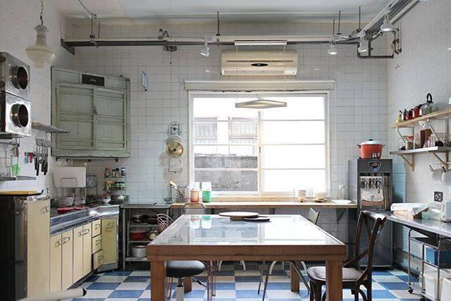 City Hut 1828 Тайнан Екстериор снимка